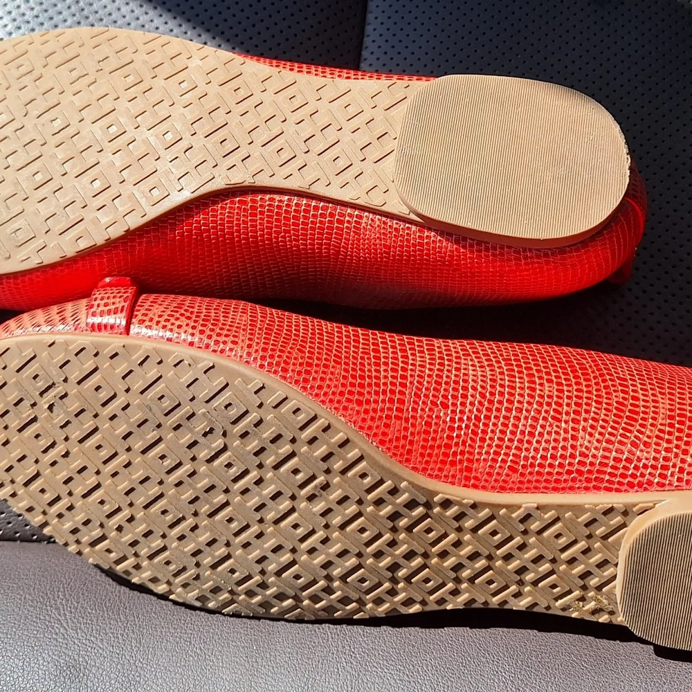 Like New Tory Burch Snakskin Mini‎ Miller Flats